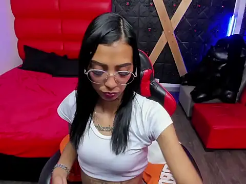 Snapshot of KarlaSlutSkinny__ chatting on April 11, 2026, 8:34 pm KarlaSlutSkinny online show from April 11, 2026, 8:34 pm