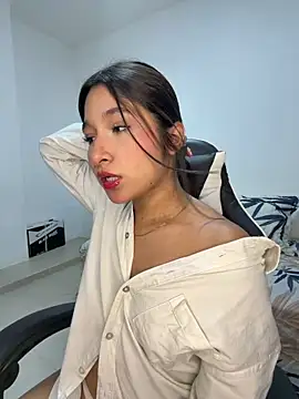 Ariasex  online show from February 5, 2026, 11:33 pm