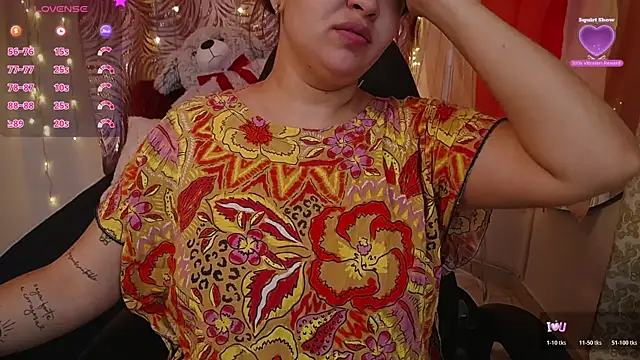 krishnaveni   online show from December 20, 2025, 1:25 pm