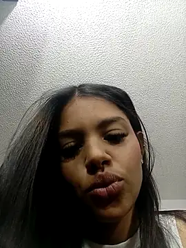 Snapshot of MeganHillss chatting on October 14, 2025, 4:13 am MeganHillss online show from October 14, 2025, 4:13 am