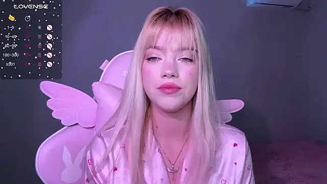 Snapshot of myprettylola chatting on November 19, 2025, 7:58 pm myprettylola online show from November 19, 2025, 7:58 pm