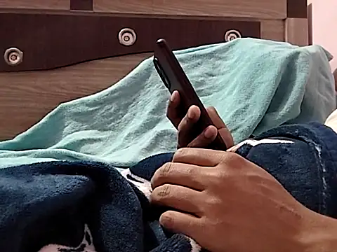 vickymtrb online show from February 10, 2026, 6:07 pm