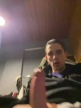 Snapshot of Asimako chatting on December 22, 2025, 7:58 pm Asimako online show from December 22, 2025, 7:58 pm