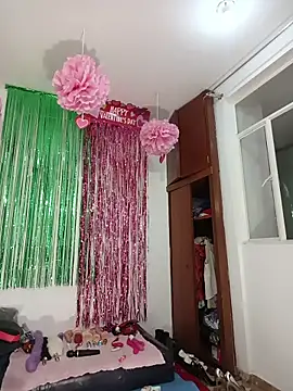 Lucy colee online show from February 9, 2026, 4:49 pm