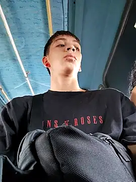 Snapshot of _DAEMON_666 chatting on October 16, 2025, 5:21 pm DAEMON 666 online show from October 16, 2025, 5:21 pm