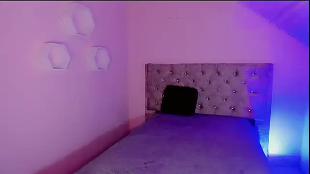 Snapshot of babysomeer chatting on November 24, 2025, 5:13 pm babysomeer online show from November 24, 2025, 5:13 pm