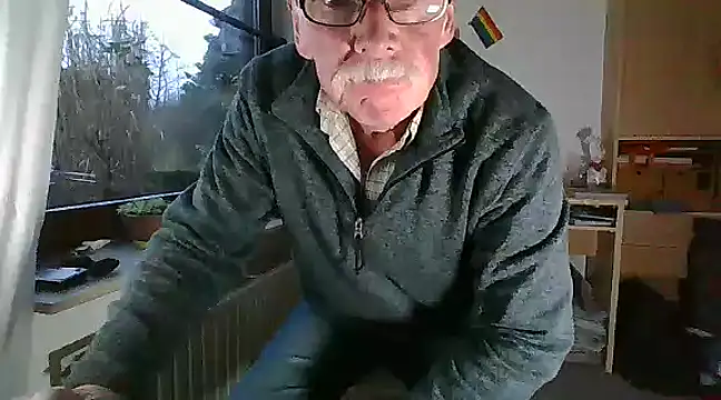 super-snoopy online show from December 22, 2024, 3:00 pm