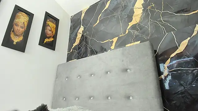 Snapshot of Aisha_Saleh chatting on November 15, 2025, 6:34 pm Aisha Saleh online show from November 15, 2025, 6:34 pm