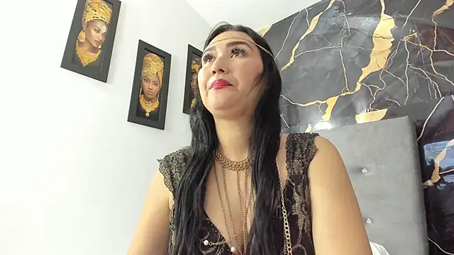 Snapshot of Aisha_Saleh chatting on November 22, 2025, 7:02 pm Aisha Saleh online show from November 22, 2025, 7:02 pm