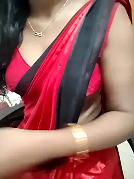 Snapshot of Tamilmallu-duskygirl03 chatting on June 20, 2026, 5:12 am Tamilmallu-duskygirl03 online show from June 20, 2026, 5:12 am