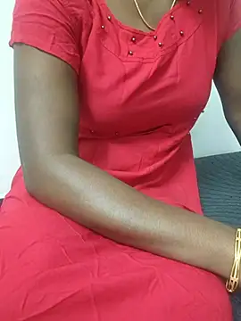 Tamilmallu-duskygirl03 online show from November 4, 2025, 6:55 pm