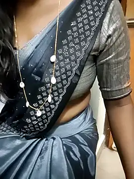 Tamilmallu-duskygirl03 online show from December 16, 2025, 6:56 pm