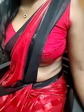 Snapshot of Tamilmallu-duskygirl03 chatting on March 7, 2026, 1:49 pm Tamilmallu-duskygirl03 online show from March 7, 2026, 1:49 pm