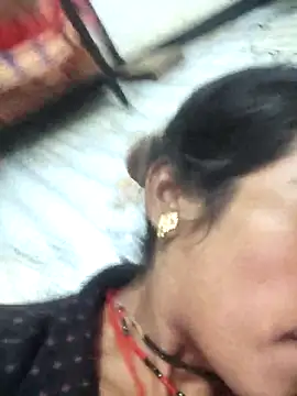 Co punam online show from November 3, 2025, 9:40 pm