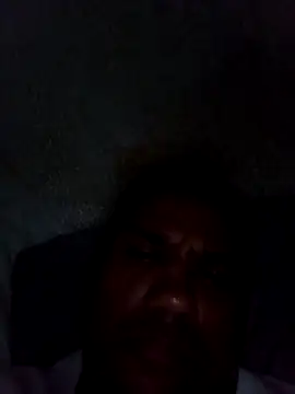 Snapshot of Mcbellorj chatting on November 4, 2025, 9:40 pm Mcbellorj online show from November 4, 2025, 9:40 pm