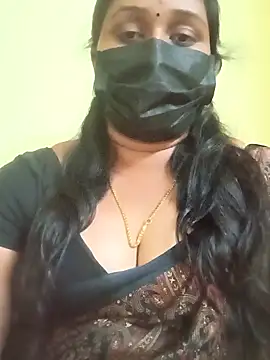 Snapshot of tamil-mala23 chatting on April 22, 2026, 10:44 am tamil-mala23 online show from April 22, 2026, 10:44 am