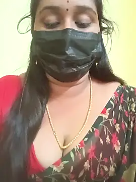 Snapshot of tamil-mala23 chatting on November 3, 2025, 5:56 am tamil-mala23 online show from November 3, 2025, 5:56 am