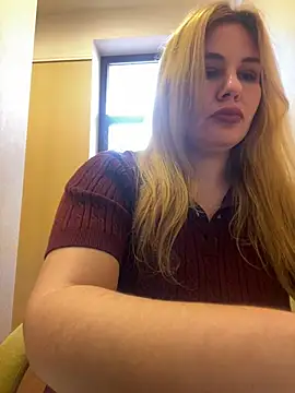 Passion-Blondy online show from April 3, 2026, 9:38 am