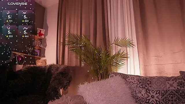 Snapshot of JessicaVerse chatting on March 13, 2026, 4:06 am JessicaVerse online show from March 13, 2026, 4:06 am