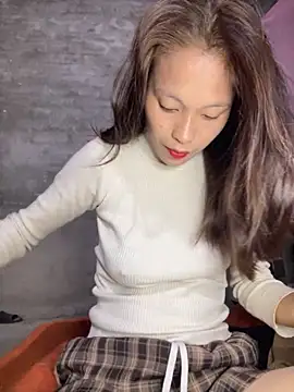 hi-hi-zz online show from November 29, 2025, 8:03 am