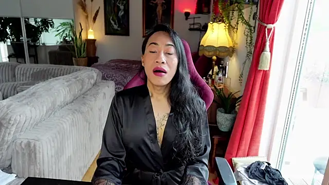 bianca bellamy online show from May 12, 2026, 7:05 am