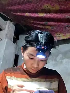 gio-thu online show from February 22, 2026, 2:41 pm