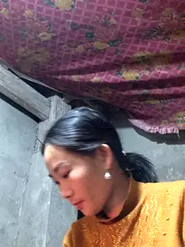 gio-thu online show from March 10, 2026, 10:08 am