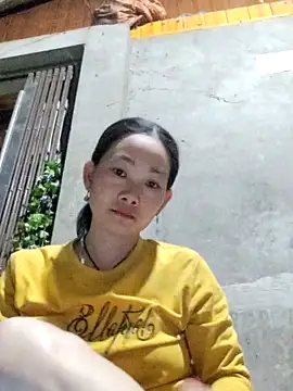 gio-thu online show from April 13, 2026, 11:58 am