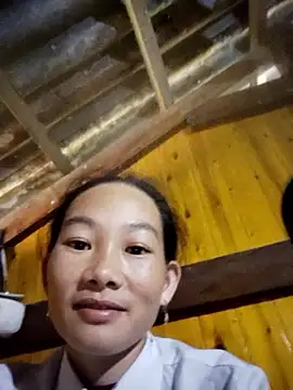 Snapshot of gio-thu chatting on October 9, 2025, 6:14 am gio-thu online show from October 9, 2025, 6:14 am