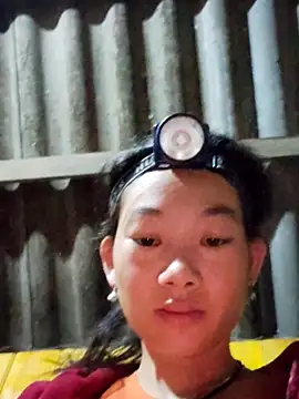 gio-thu online show from December 14, 2025, 8:58 pm