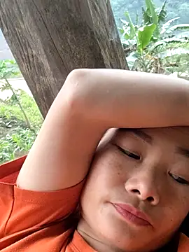 gio-thu online show from April 2, 2026, 5:36 am