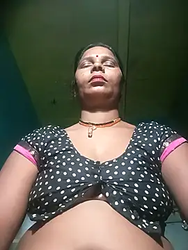 Snapshot of Rt_shreya chatting on April 22, 2026, 8:48 pm Rt shreya online show from April 22, 2026, 8:48 pm