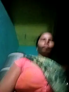 Snapshot of Rt_shreya chatting on April 18, 2026, 7:58 pm Rt shreya online show from April 18, 2026, 7:58 pm