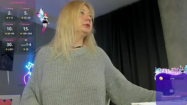 Snapshot of scent__of_woman chatting on April 19, 2026, 8:04 am scent of woman online show from April 19, 2026, 8:04 am