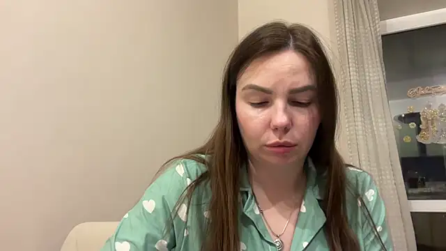 Snapshot of Sovienne chatting on March 1, 2026, 9:26 pm Sovienne online show from March 1, 2026, 9:26 pm