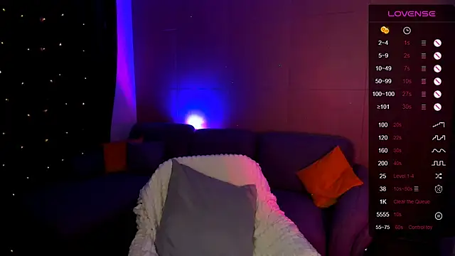 Snapshot of Evaa_Braunn chatting on February 20, 2026, 2:08 am Evaa Braunn online show from February 20, 2026, 2:08 am