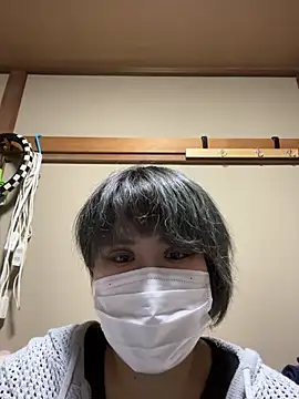 iorin9211 online show from November 1, 2025, 6:19 am