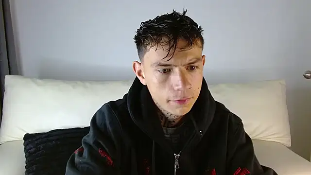 hot teo  online show from January 8, 2026, 10:54 am