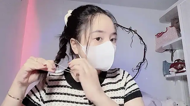 BeChinh Lee online show from February 22, 2026, 5:10 am