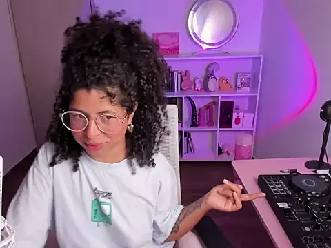 BunnyBellPrincess online show from October 11, 2025, 2:34 am