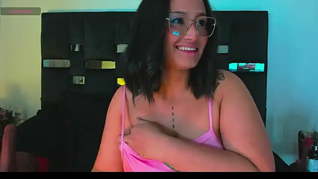 SussySunny  online show from May 13, 2026, 2:40 am