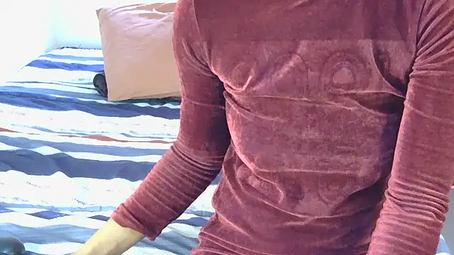 BabeLulu online show from November 24, 2025, 6:02 am