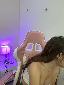 Snapshot of Juana_miel chatting on March 25, 2026, 7:46 pm Juana miel online show from March 25, 2026, 7:46 pm