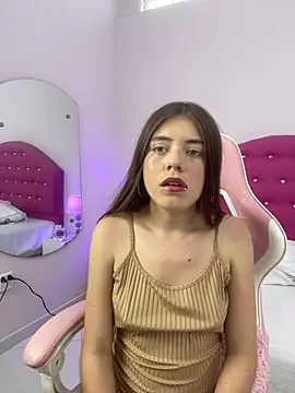 Snapshot of Juana_miel chatting on April 4, 2026, 7:42 pm Juana miel online show from April 4, 2026, 7:42 pm