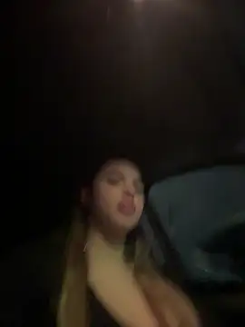 Snapshot of LolaAmore chatting on November 29, 2025, 7:03 pm LolaAmore online show from November 29, 2025, 7:03 pm