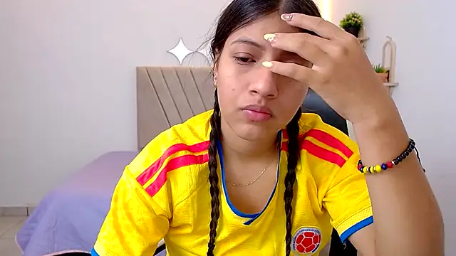 Snapshot of zara_cute chatting on June 27, 2026, 12:11 pm zara cute online show from June 27, 2026, 12:11 pm