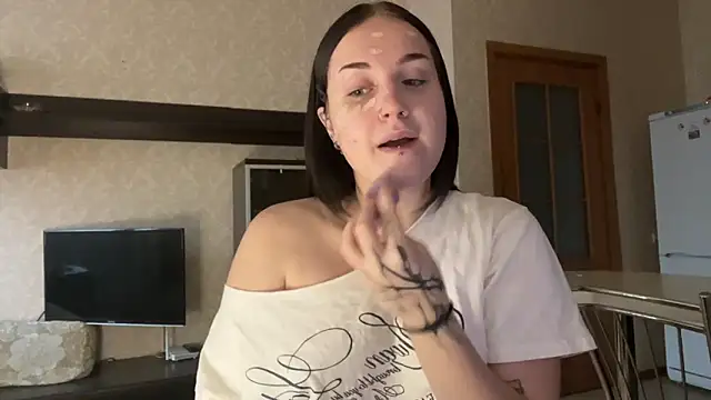 VelvetNote online show from October 25, 2025, 12:28 pm