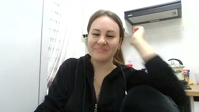 Snapshot of MeadowEyes chatting on March 26, 2026, 5:22 pm MeadowEyes online show from March 26, 2026, 5:22 pm