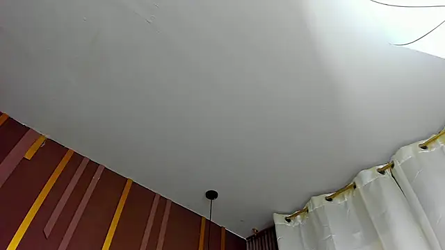 Snapshot of AmbarGills chatting on February 19, 2026, 12:57 pm AmbarGills online show from February 19, 2026, 12:57 pm