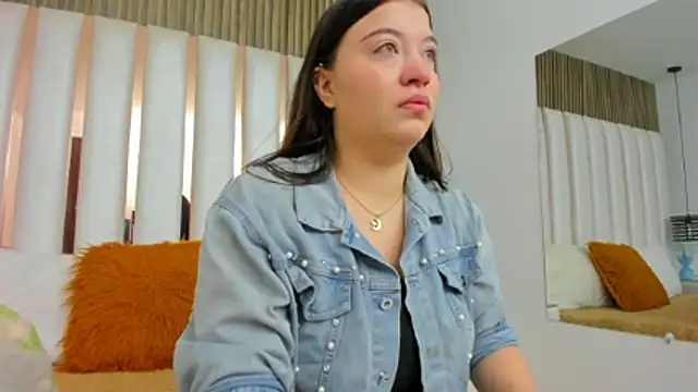 Snapshot of AmbarGills chatting on January 17, 2026, 12:53 pm AmbarGills online show from January 17, 2026, 12:53 pm